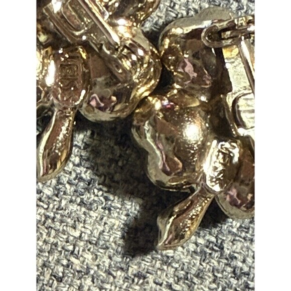 Vintage WEISS pair Of Aurora Borealis Four Leaf Clover ‎ Scatter Pins Shamrock - Picture 6 of 7